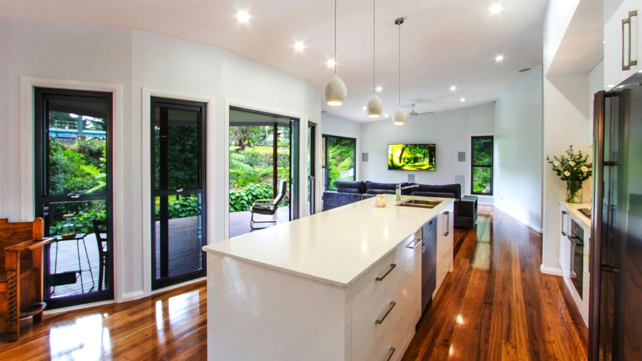 aluminium double hung windows